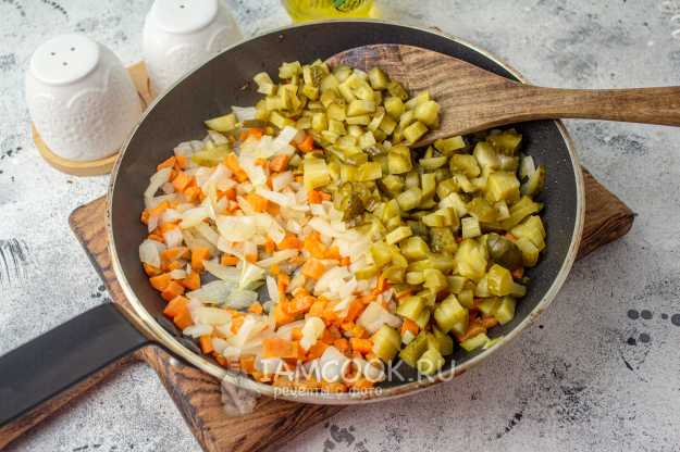 Гречневая каша с брынзой и зеленой фасолью