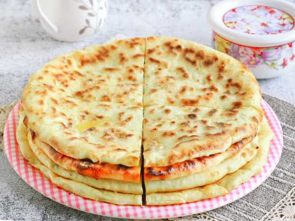 Карачаевские хычины с картошкой и сыром, обжаренные в масле: рецепт от Foodman.club