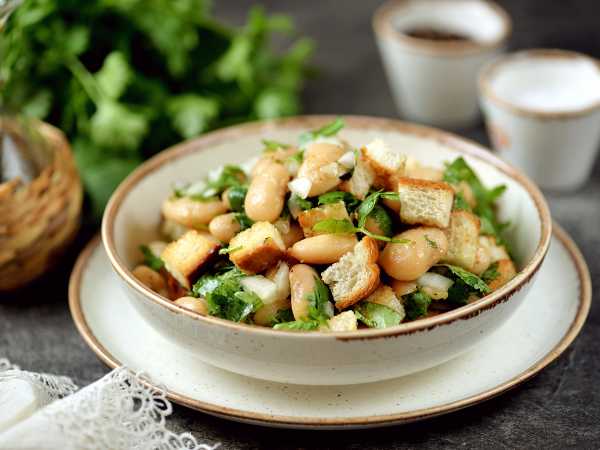 Салаты с кинзой и фасолью, 40 пошаговых рецептов с фото на сайте «Еда»