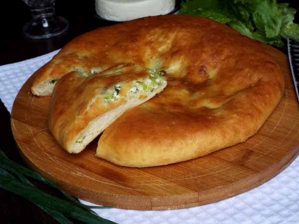 Осетинский пирог с мясом и сыром