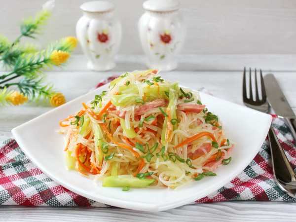 Салат с фунчозой и овощами — рецепт с фото