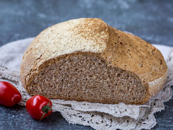 Цельнозерновой хлеб с отрубями (на кефире и дрожжах), рецепт с фото
