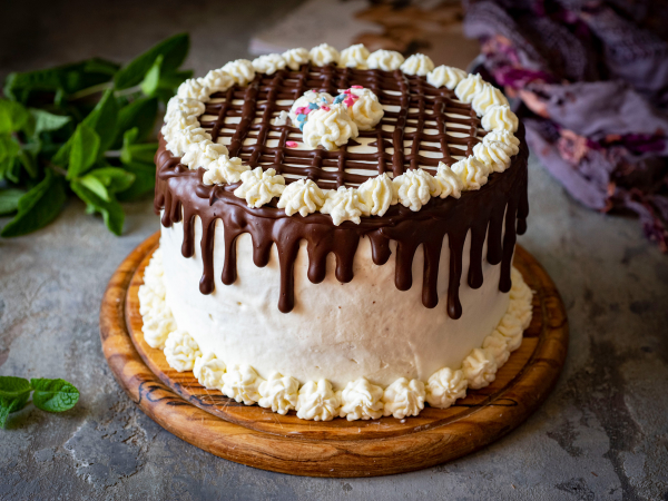 Шоколадно-ванильный торт, рецепт с фото