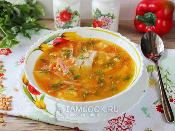 Гороховый суп с курицей и копченой колбасой, рецепт с фото