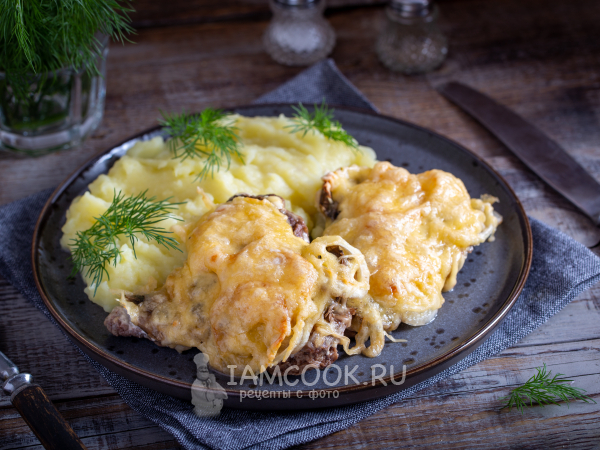 Мясо по-французски с картошкой и грибами - очень простой рецепт с пошаговыми фото