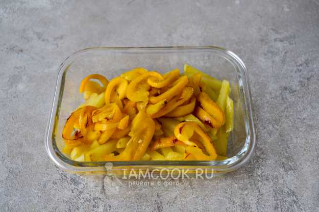 Баклажаны в кисло-сладком соусе с овощами