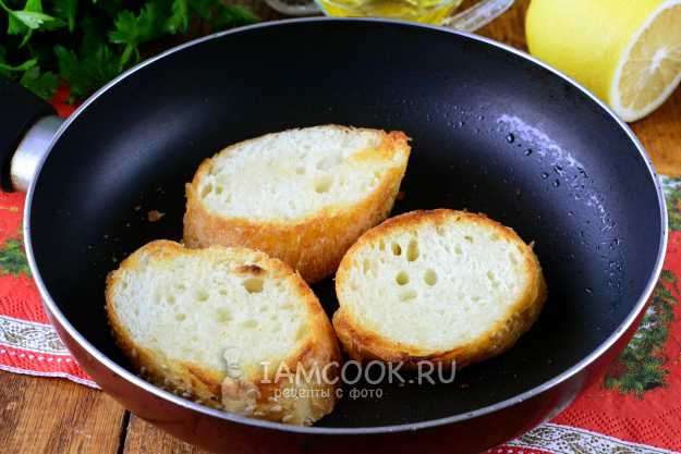 Самые вкусные бутерброды на Новый год: шесть простых и быстрый рецептов. Читайте на skproff-remont.ru