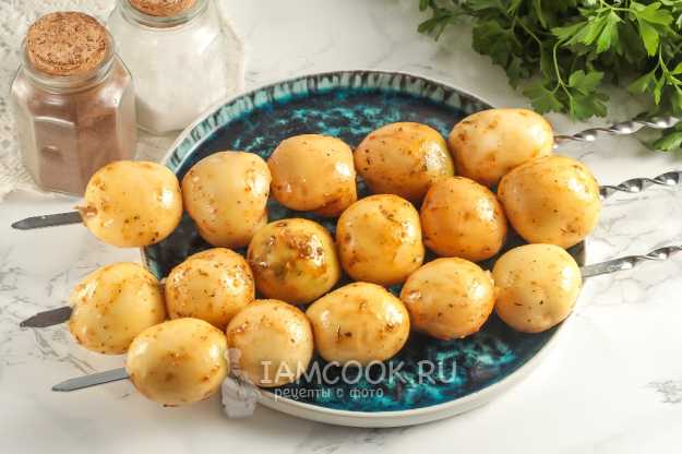 Картошка на мангале, рецепты