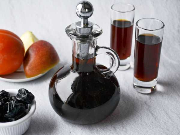 Как приготовить рецепт Слабоалкогольный напиток из плодов шиповника