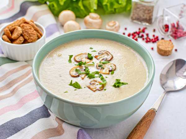 Сырный крем-суп с грибами — нежный, ароматный и вкусный