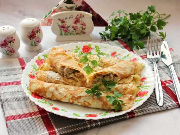 Блинчики с курицей и сметаной — пошаговый классический рецепт с фото от Простоквашино