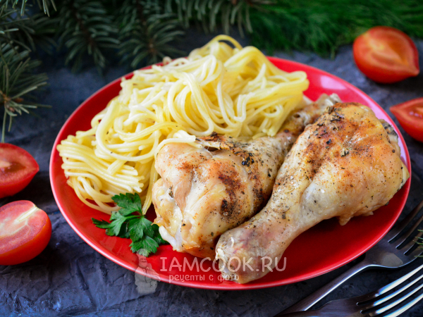 Спагетти с курицей в духовке (без варки), рецепт с фото