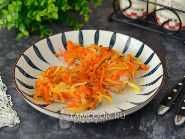 Рыба под маринадом из моркови и лука: классический рецепт | Меню недели