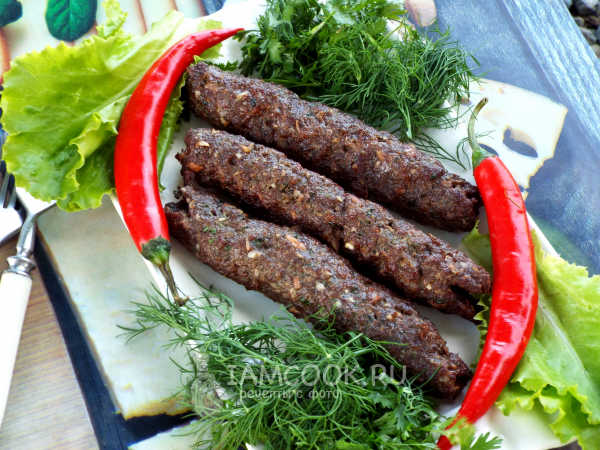 Люля-кебаб из говядины на мангале, рецепт с фото