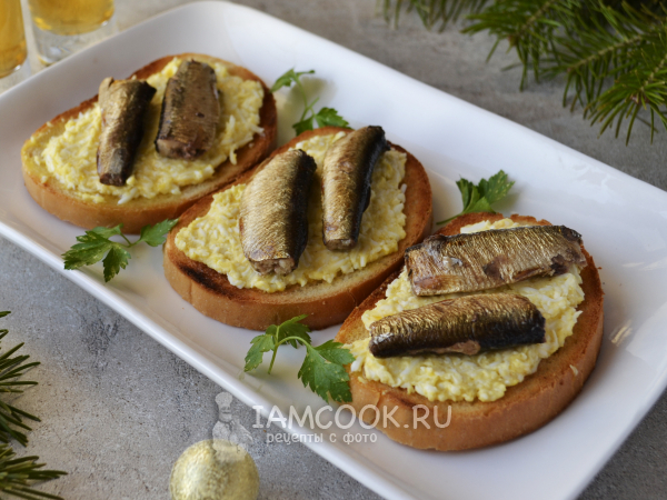Еврейские бутерброды со шпротами, рецепт с фото