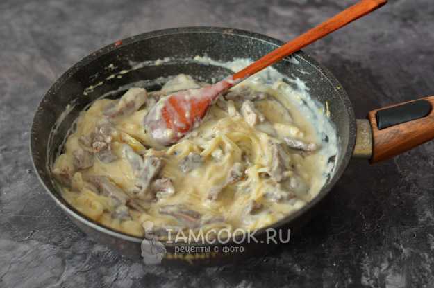 Бефстроганов из отварного мяса (говядины)