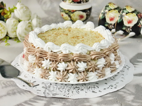 Торт «Наполеон» со сливочным кремом, рецепт с фото