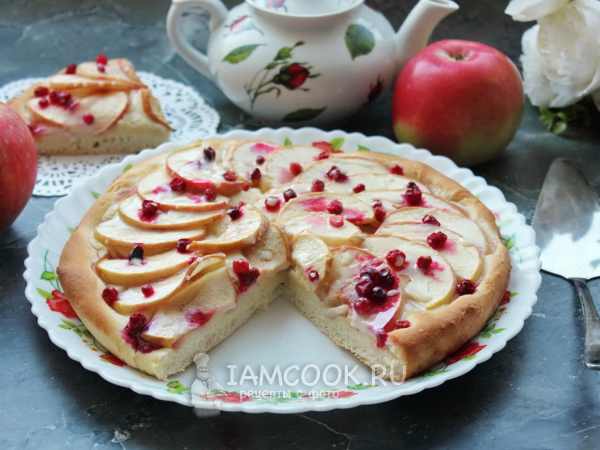 Сдобный яблочный пирог, пошаговый рецепт на ккал, фото, ингредиенты - Т
