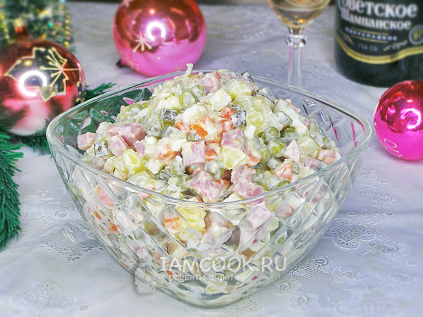 Оливье с краковской колбасой, рецепт с фото