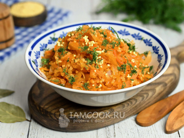 Тушеная квашеная капуста с пшеном, рецепт с фото