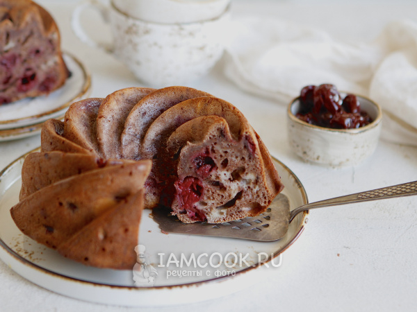 Кекс с вареньем на скорую руку, рецепт с фото