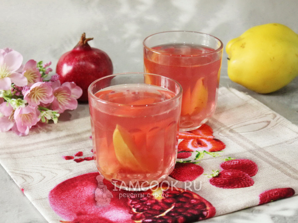 Компот из айвы и граната, рецепт с фото