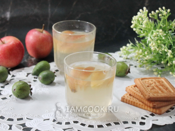 Компот из фейхоа и яблок, рецепт с фото