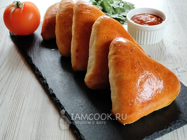Самса с мясом из дрожжевого теста, рецепт с фото