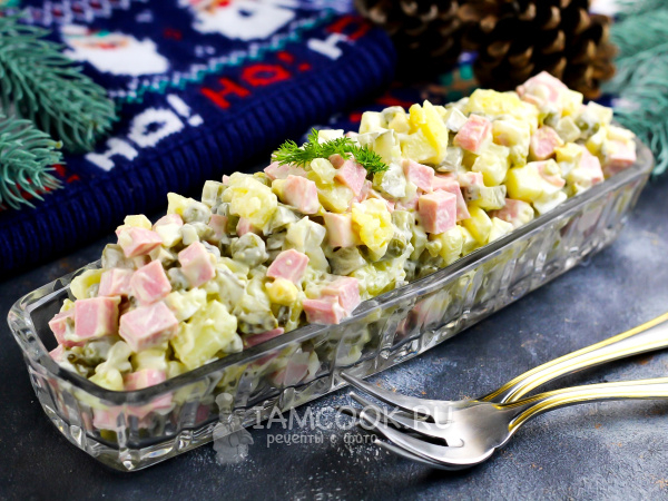 Оливье с «Докторской» колбасой, рецепт с фото