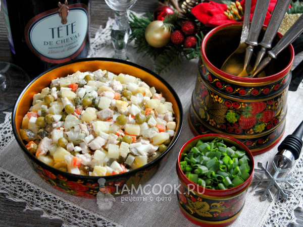 Про салат «Оливье»-93 с бужениной и игристое, рецепт с фото