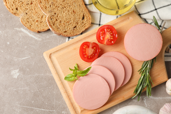 Калорийность бутербродов с колбасой (всех видов):