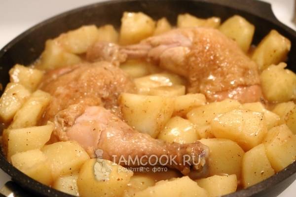 Тушеная картошка с окорочками — рецепт с фото | Recipe | Food, Chicken, Meat