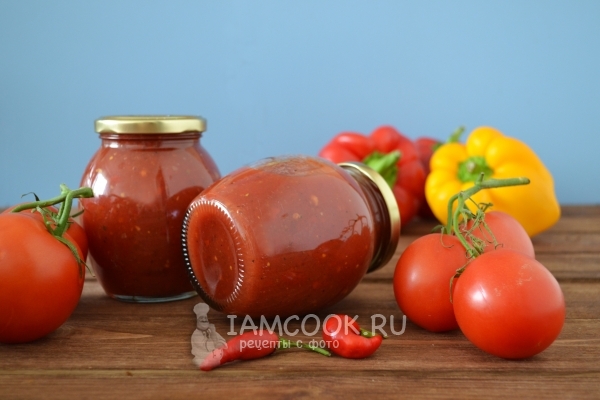 Фото домашнего кетчупа из помидоров с крахмалом на зиму