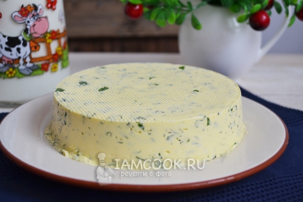 Готовый домашний творожный сыр с зеленью