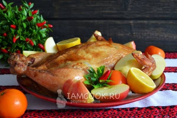 Фаршированная курица без костей в духовке рецепт с фото 🍎