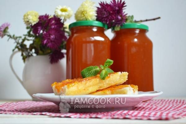 Дуэт из морковного и яблочного пюре