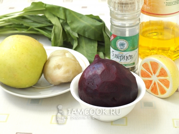 Ингредиенты для свекольного салата с черемшой и яблоком