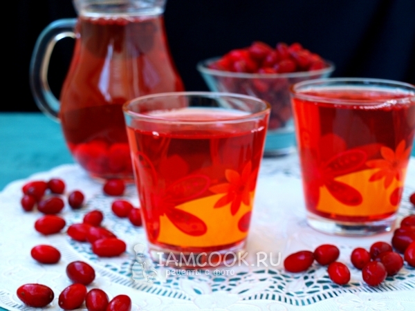 Рецепт компота из кизила
