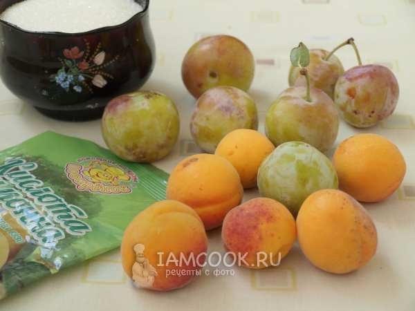 Ингредиенты для компота из сливы и абрикоса на зиму