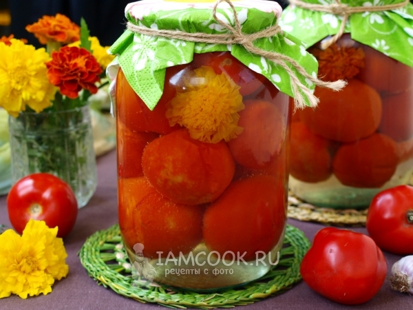 Рецепт помидоров, маринованных с бархатцами