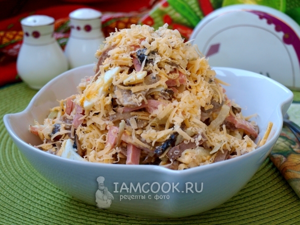 Рецепт салата с языком и ветчиной