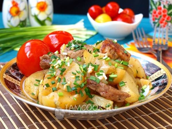 Свинина с картошкой в духовке, 51 рецепт приготовления с фото пошагово на витамин-п-байкальский.рф