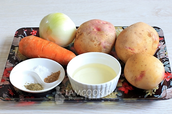 Ингредиенты для тушеной картошки в кастрюле