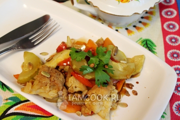 Рецепт овощного рагу с цветной капустой и кабачками