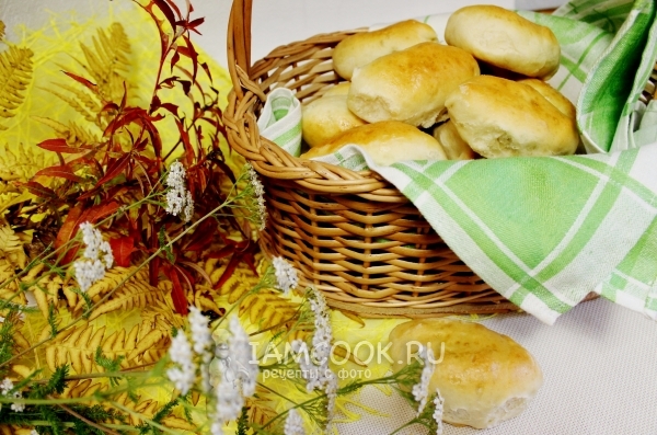 Фото пирожков с капустой и мясом в духовке