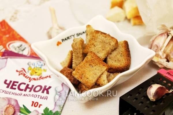 Гренки с чесноком из бородинского хлеба в духовке - рецепт приготовления с пошаговыми фото