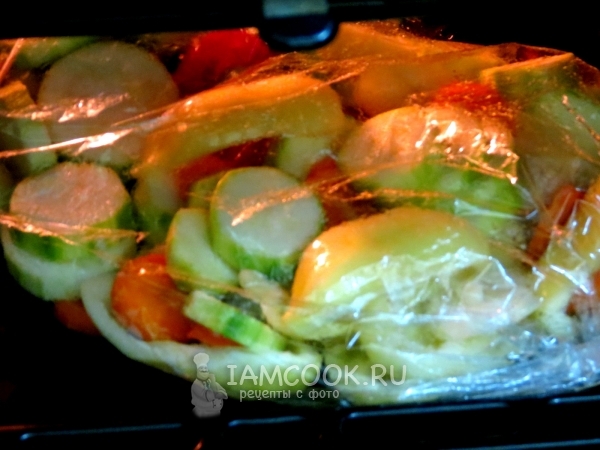 Запечь овощи в духовке