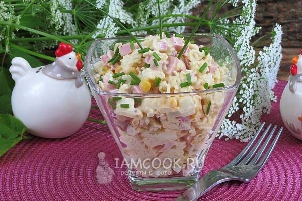 Салат с лапшой быстрого приготовления – кулинарный рецепт