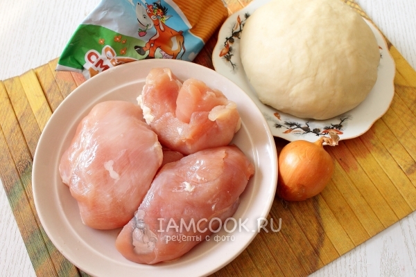 Ингредиенты для пельменей с курицей (с фаршем из куриного филе)