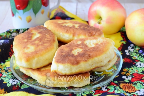 Рецепт жареных пирожков с яблоками на сковороде